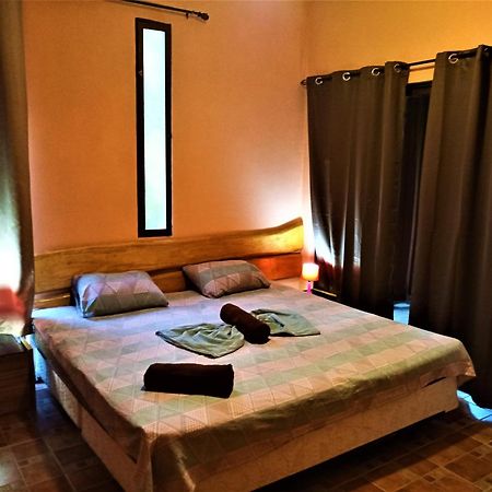 Apartments In Samara Ac Hw 200Mts To The Beach Экстерьер фото